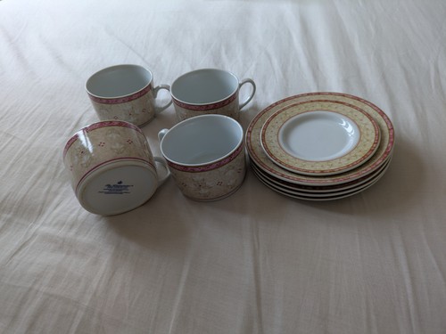 Nine piece set with tea - piece, cups