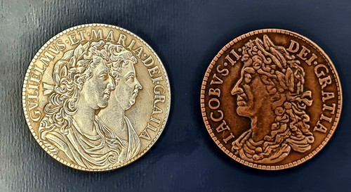 Souvenir half crown coin set - half,
