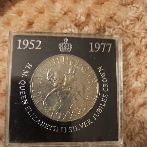 1952 1977 h m - -, 1977,