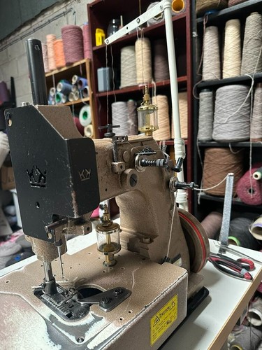 Carpet edging whipping machine - carpet,