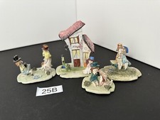 Bundle Of 4 Vintage Ceramic