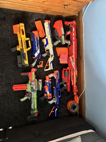 Nerf gun bundle job - job, lot