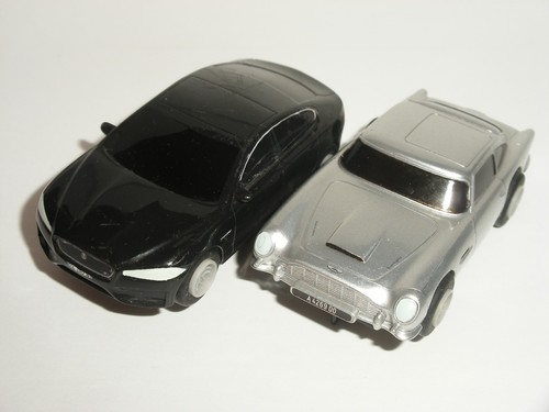 Micro scalextric pair of - scalextric,