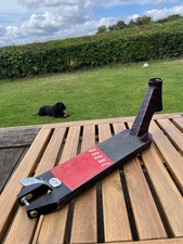 Apex mini deck - black and red, hardly used: 17.5" x 4.5"
