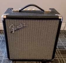 Fender Rumble 15 Watts Bass Amp