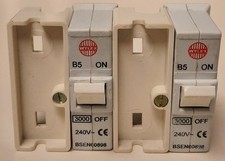 Wylex 5 Amp Plug-in Type