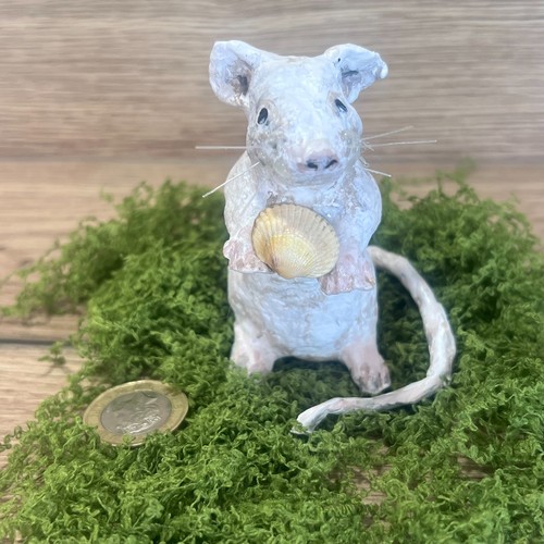 Handmade mouse sculpture - ,