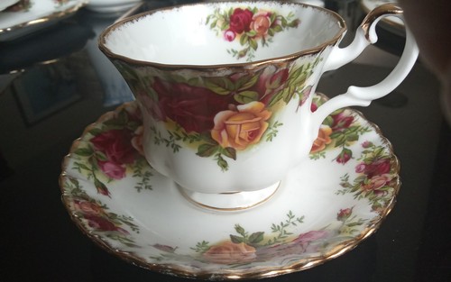 Royal albert old country - old,