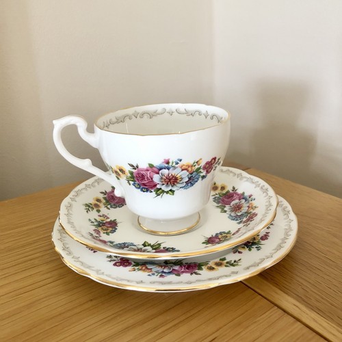 Royal standard bone china - standard,
