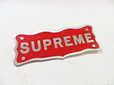 CORGI 80105 'METAL PIN BADGE FOR SUPREME FOWLER B6 SHOWMANS TRACTOR/LOCOMOTVE'