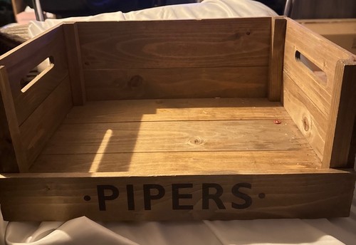 Official pipers crisps wooden - pipers,