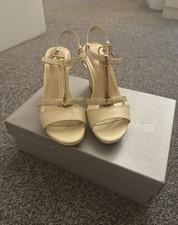 Rockport wedged sandles size 4