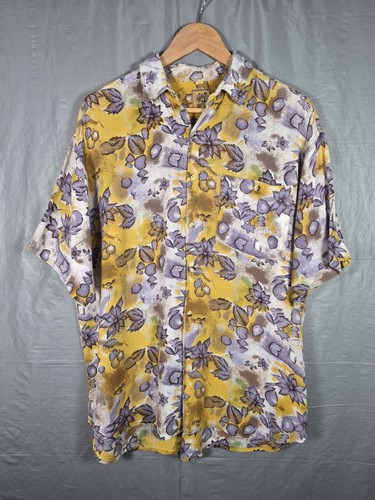 Floral pattern loud - a,