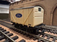 Lima (OO) Ex British Railways Vent Van. No.B16771 in Ford Motor Company Livery