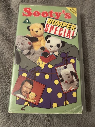 Sooty bumper special - sooty's,