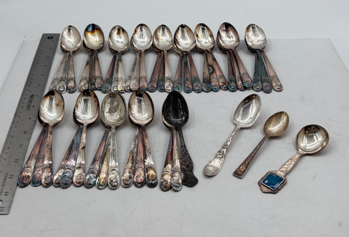 Lot assorted silverplate - of,