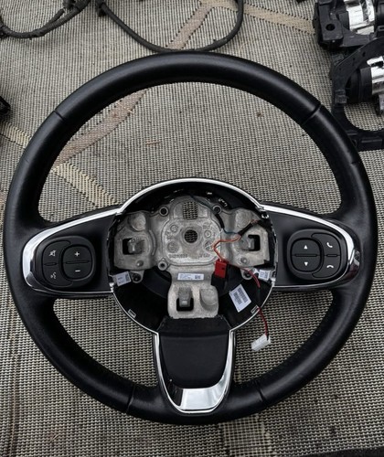 Fiat 500 lounge - 500, steering