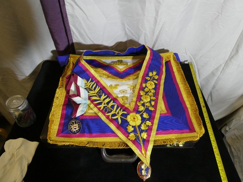 Grand lodge mark - lodge, master
