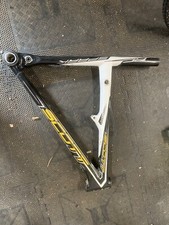 Scott Spark RC main Frame Triangle HMX Medium Team Replica Super Light 26” Wheel