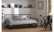Kanso Metal Guest Bed with Trundle - Black | space-saving guest bed