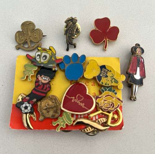 Vintage modern enamel pin - enamel,
