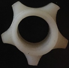 1 x VINTAGE SILVER CROSS