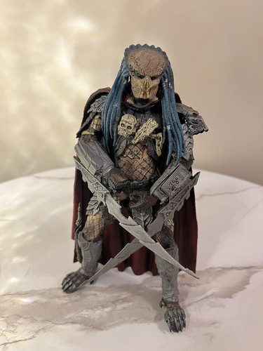 Mcfarlane toys elder predator - mcfarlane,
