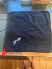 Titleist golf club cleaner towel, Stadry. In very good condition.