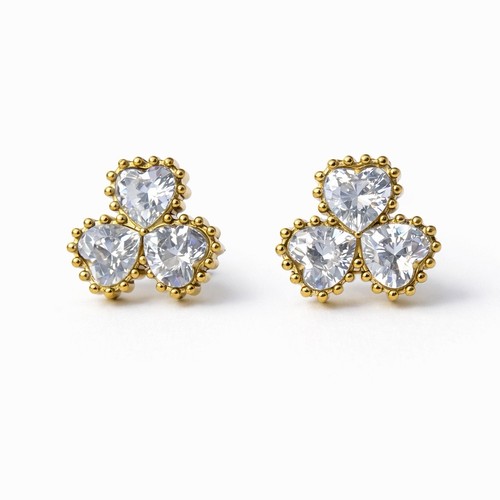 Gold lucky clover stud - gold,