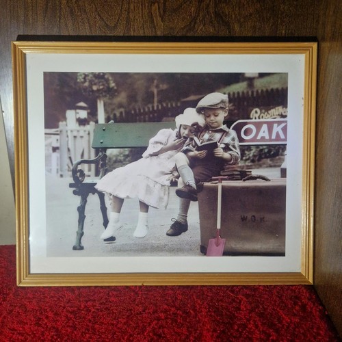 Athena international framed - athena,