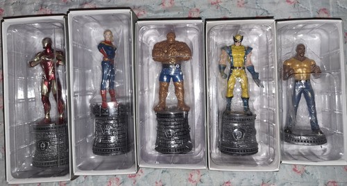 Marvel chess set pieces - set,, 38