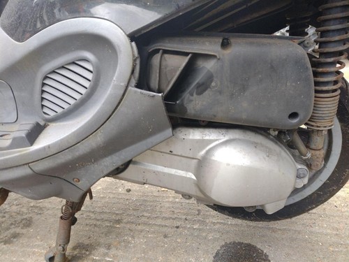 2001 piaggio 250 engine - 2001,