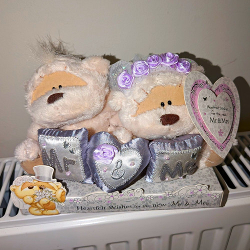 Mrs wedding day plus - &,