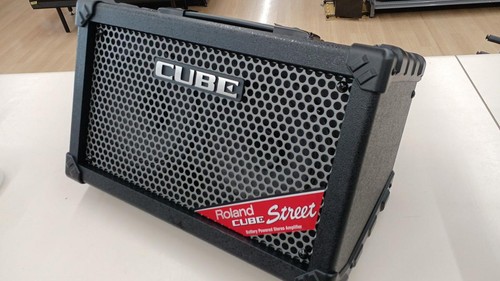 Roland cube street stereo - cube,