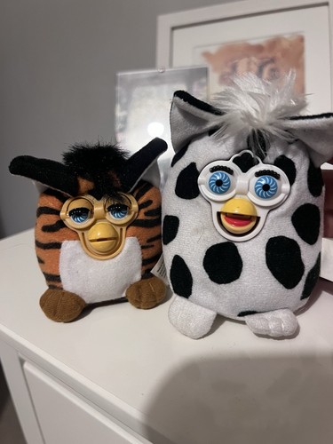Retired 2000 tiger electronics - retired,
