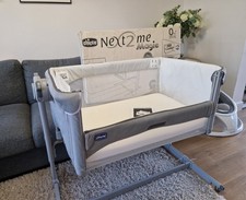 Chicco Next2Me Crib Magic Grey Bedside Cot Co Sleeper 