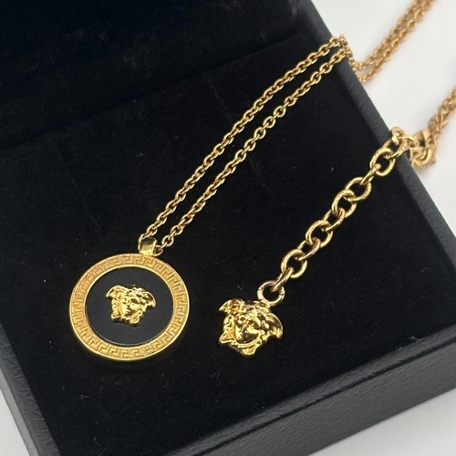 Versace medusa greca round - medusa,