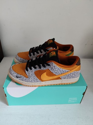 Nike dunk low - safari, size