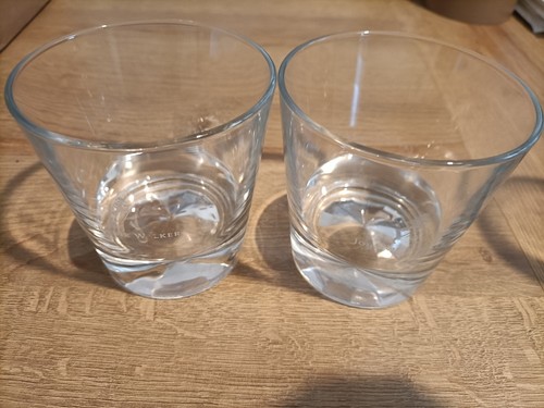 Pair johnnie walker whiskey - of,