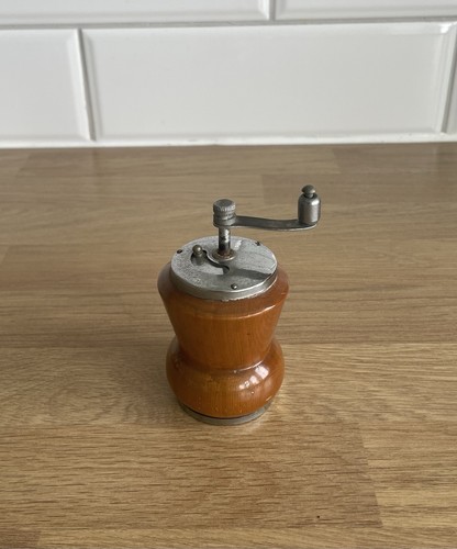 Vintage heller ware - heller, japan