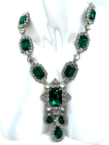 Exquisite vintage emerald - exquisite,