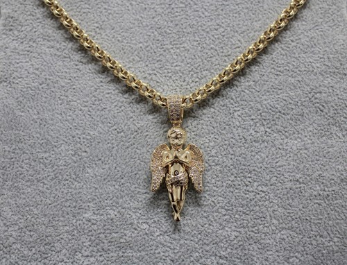 9ct gold chain with angel - 9ct,