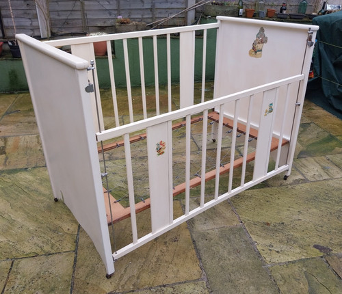 Vintage 1950 cot bed - cot,