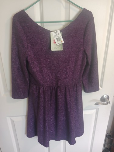 Nwt lily rose plum - lily, purple