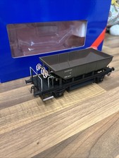 Heljan O Gauge Br Olive(early)  Dogfish Ballast Hopper , Weathered