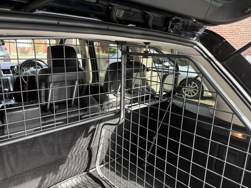 Travall dog guard - travall, partition