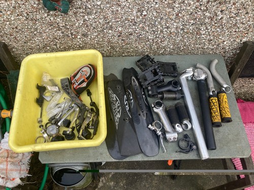Vintage mtb bike - parts, lot