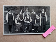OLD PHOTO WOMEN GIRL NETBALL