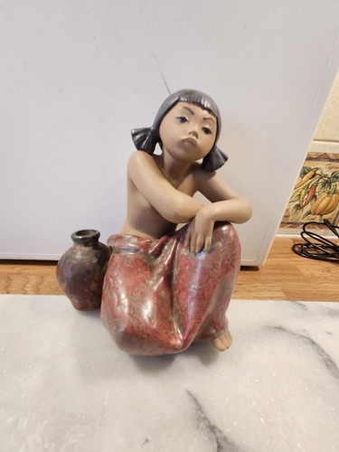 Lladro gres girl with water - lladro,