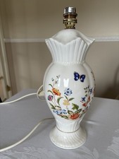 Aynsley Cottage Garden Lamp 32